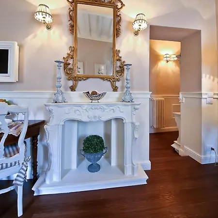 Ponte Vecchio Luxury - Daily Refresh Available Appartement