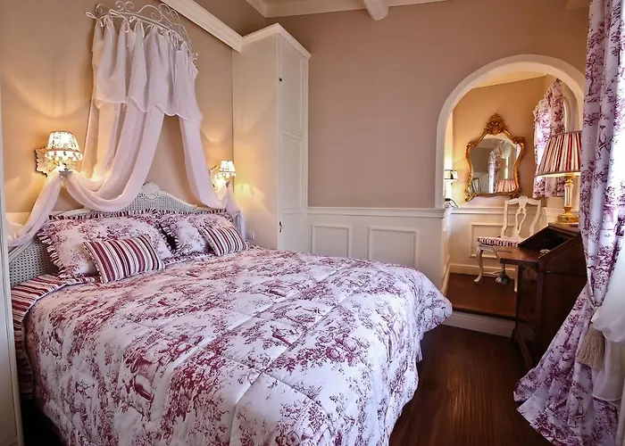 Apartamento Ponte Vecchio Luxury - Daily Refresh Available