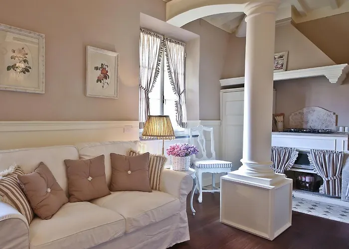 Ponte Vecchio Luxury - Daily Refresh Available Apartamento Florença