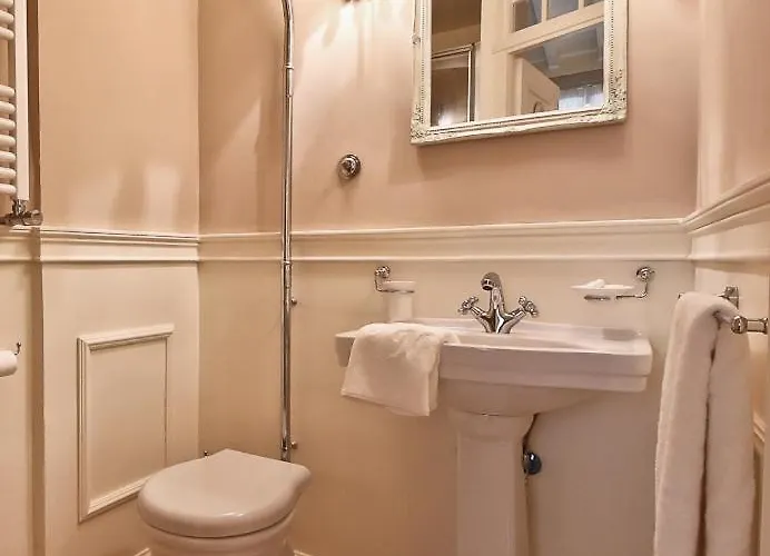 Apartamento Ponte Vecchio Luxury - Daily Refresh Available *