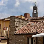 Apartment Ponte Vecchio Luxury - Daily Refresh Available